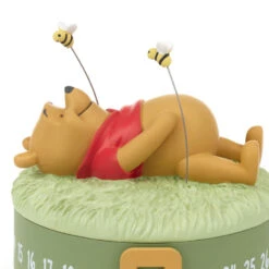 Hallmark Disney Winnie The Pooh Perpetual Calendar 9 Hallmark Disney Winnie The Pooh Perpetual Calendar -Hallmark Store Disney Winnie the Pooh Perpetual Calendar Figurine 1DYG2138 03