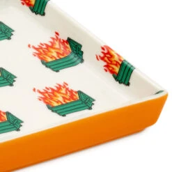 Hallmark Dumpster Fire Funny Trinket Tray -Hallmark Store Dumpster Fire Funny Trinket Dish 1SHX1017 04