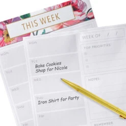 Hallmark Lush Floral Prompted Note Pad 10 Hallmark Lush Floral Prompted Note Pad -Hallmark Store Floral Weekly Planner Desk Note Pad 3SOM1353 04