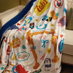 Hallmark Gilmore Girls Memorable Moments Oversized Throw Blanket, 80x60 -Hallmark Store Gilmore Girls Memorable Moments Oversized Throw Blanket 1PCL1083 02