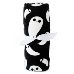 Hallmark Grinning Ghosts Throw Blanket, 50x60 13 Hallmark Grinning Ghosts Throw Blanket, 50x60 -Hallmark Store Grinning Ghosts Throw Blanket 1HGN5305 07