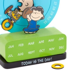 Hallmark Peanuts® Charlie Brown And Lucy Magnetic Perpetual Calendar -Hallmark Store Peanuts Charlie Brown and Lucy Football Desk Calendar 1PAJ4711 05