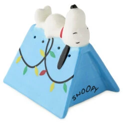 Hallmark Peanuts® Snoopy On Holiday Doghouse Salt And Pepper Shakers, Set Of 2 11 Hallmark Peanuts® Snoopy On Holiday Doghouse Salt And Pepper Shakers, Set Of 2 -Hallmark Store Snoopy on Blue Doghouse Salt and Pepper Shaker Set 1XKT6159 05