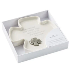 Hallmark Clover-Shaped Trinket Dish With Token 13 Hallmark Clover-Shaped Trinket Dish With Token -Hallmark Store White 4Leaf Clover Shaped Trinket Dish With Token 1BIT2004 06